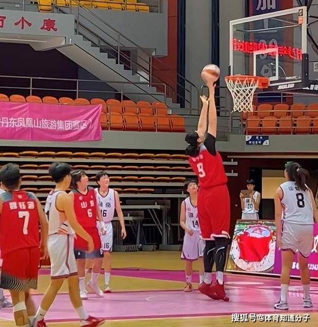 届时，迪士尼能否同时称霸院线和流媒体平台让人期待